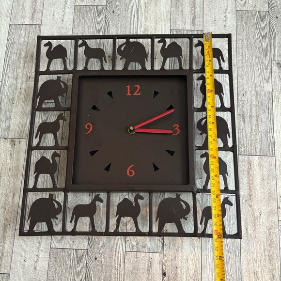 Square Black Metal Wall Clock Laser Cut Camels & Elephants Battery Operated - Picture 4 of 5